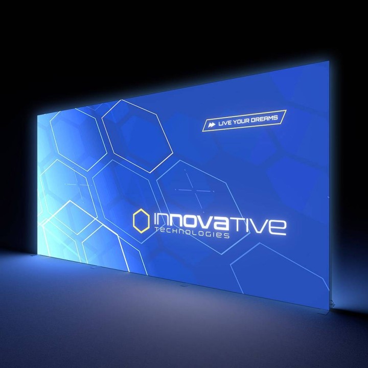 Double-sided LED light wall 600 × 300 cm | Stand Expo